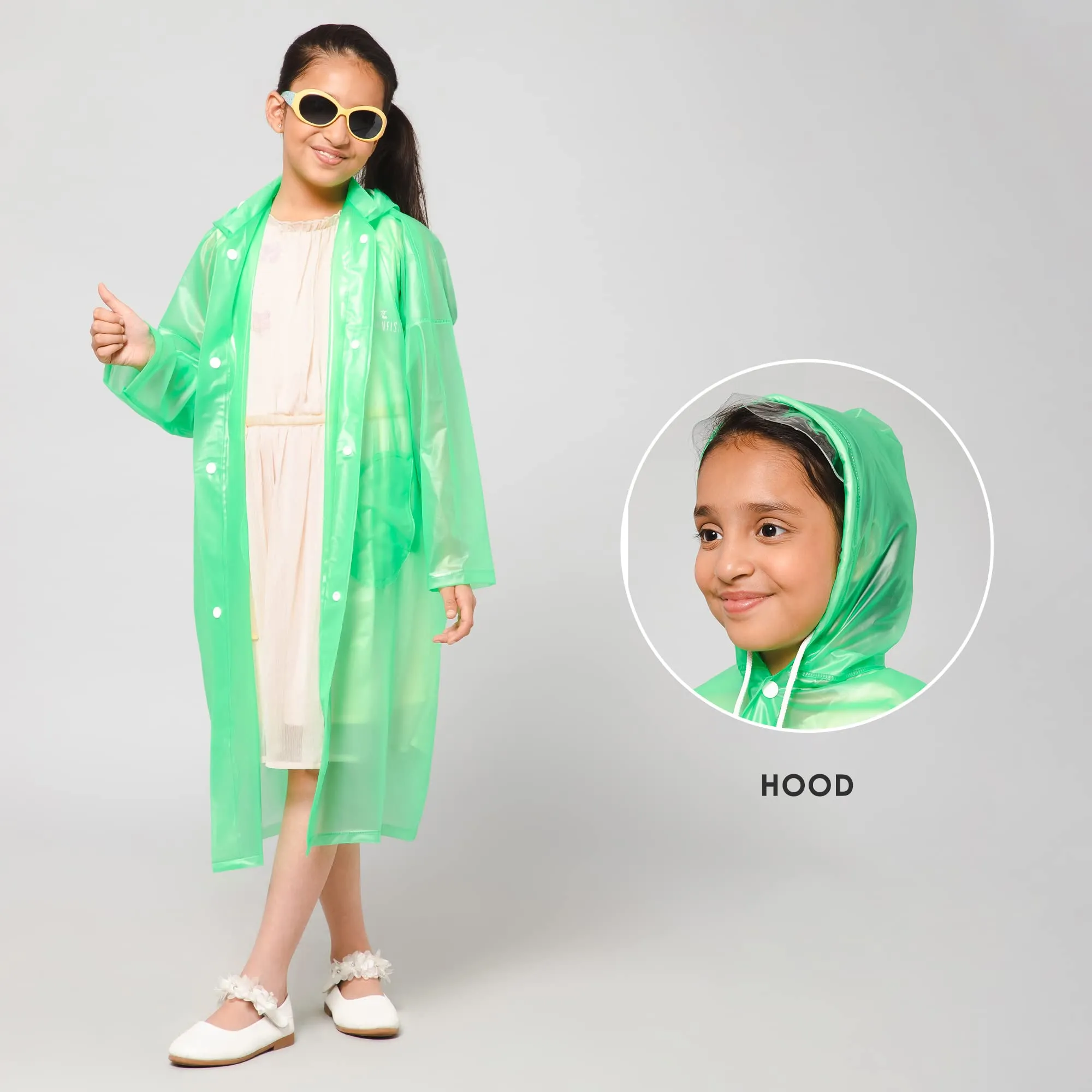 THE CLOWNFISH Wet & Wild Series Unisex Kids Waterproof Single Layer PVC Longcoat/Raincoat with Adjustable Hood. Age-6-7 Years (Fluoroscent Green)